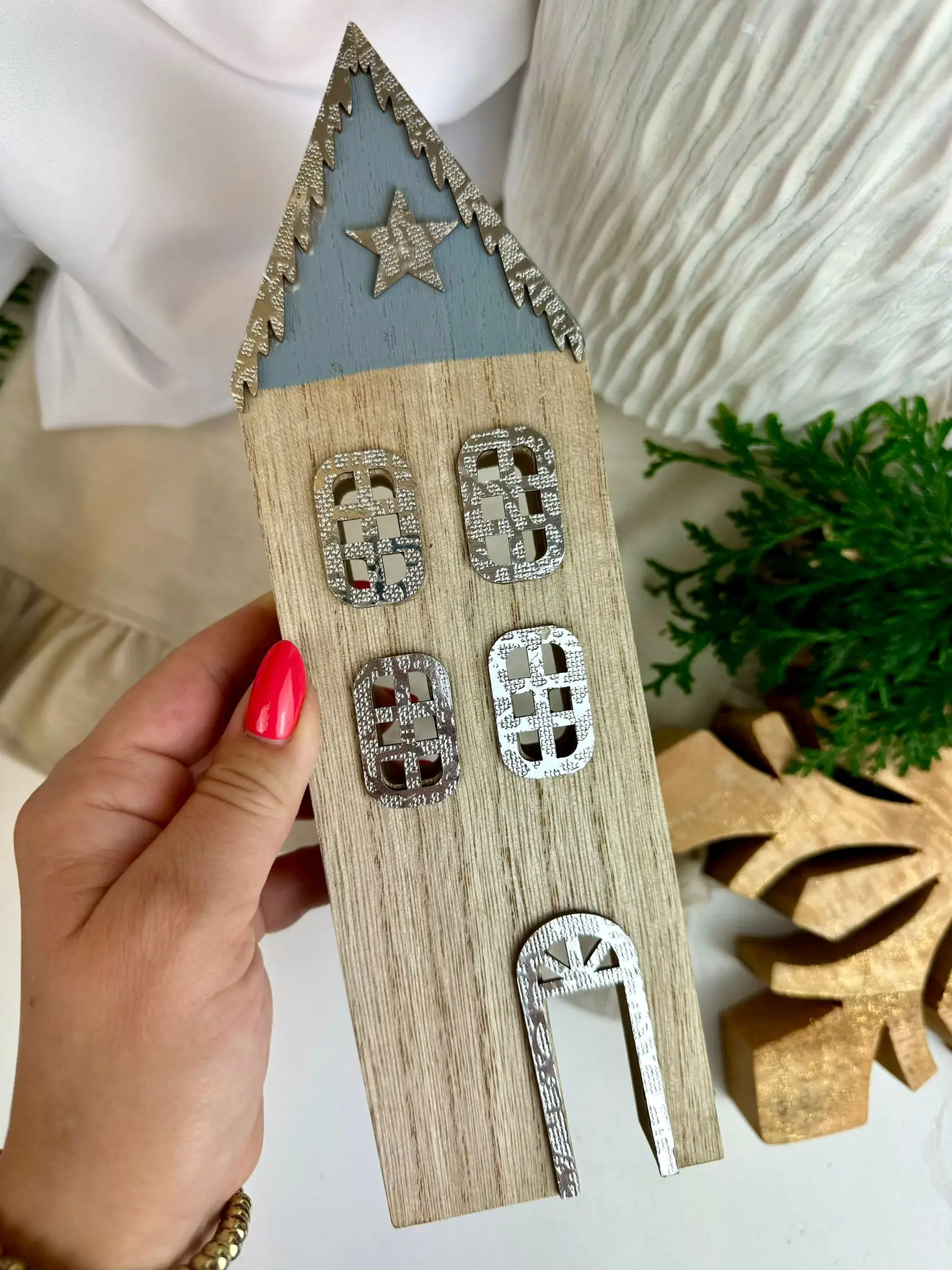 Tall Wooden Christmas house - Image 1