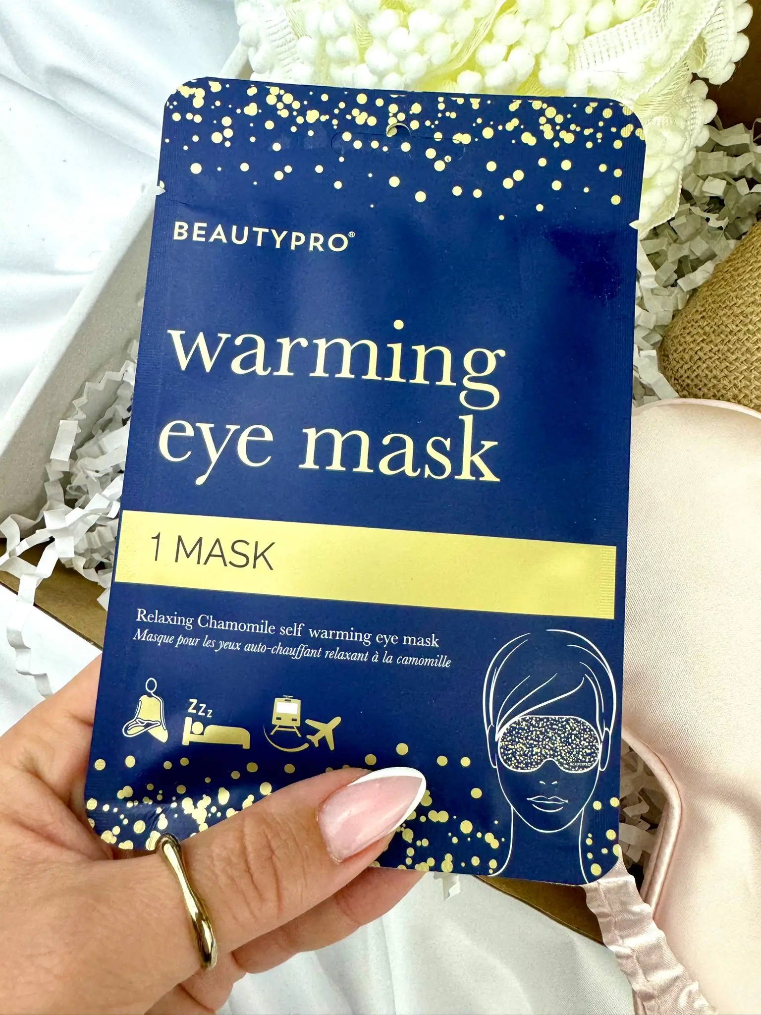 Beauty Pro Warming Eye Mask- relaxing chamomile self-warming eye mask - Image 1