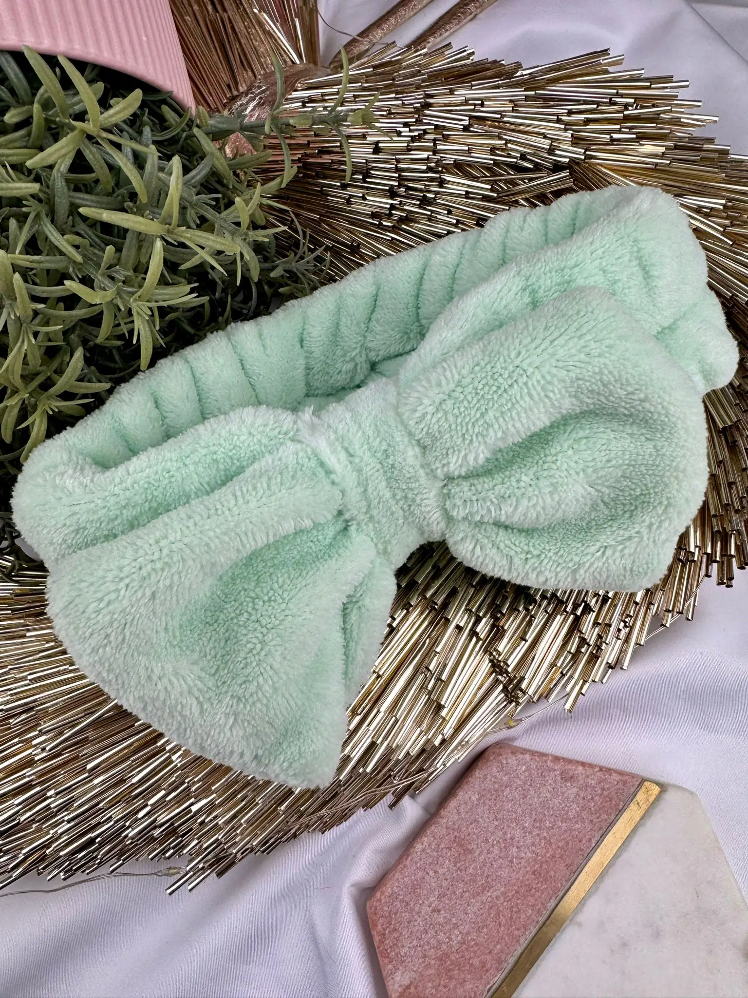 Green Plush Spa Headband - Image 1