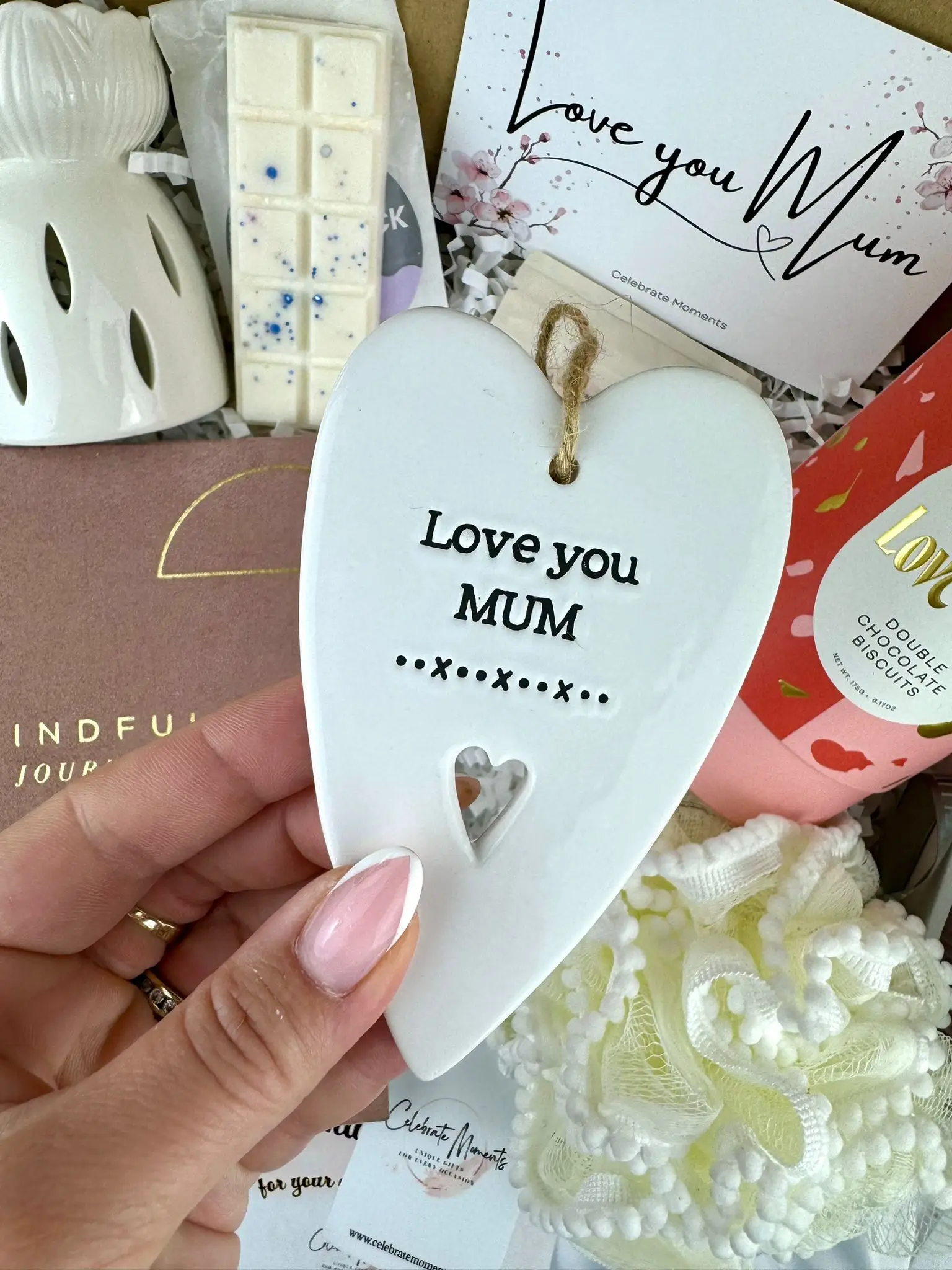 'Love You Mum' Ceramic Hanging Heart - Image 1