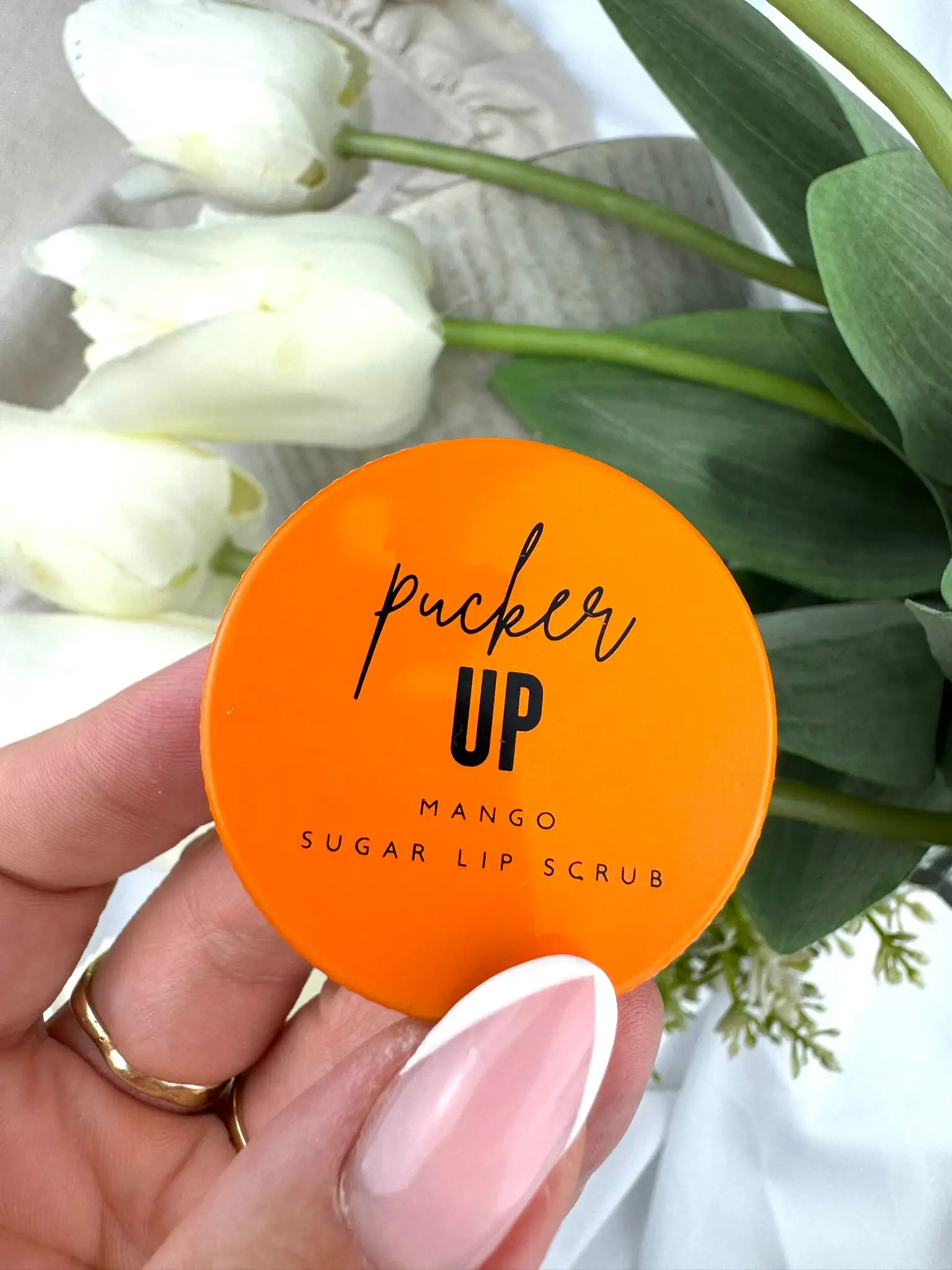 'Pucker Up' Mango Sugar Lip Scrub - Image 1